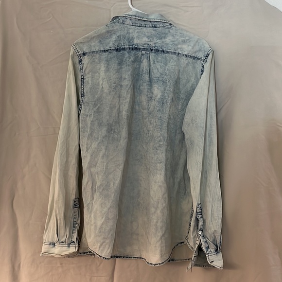 Washed denim button down - Picture 2 of 2